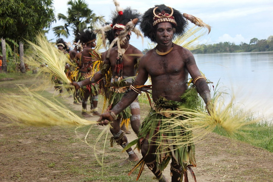 Papua New Guinea tribal dance