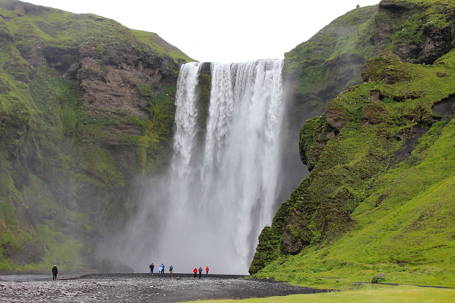 Izland utazás Skogafoss vízesés