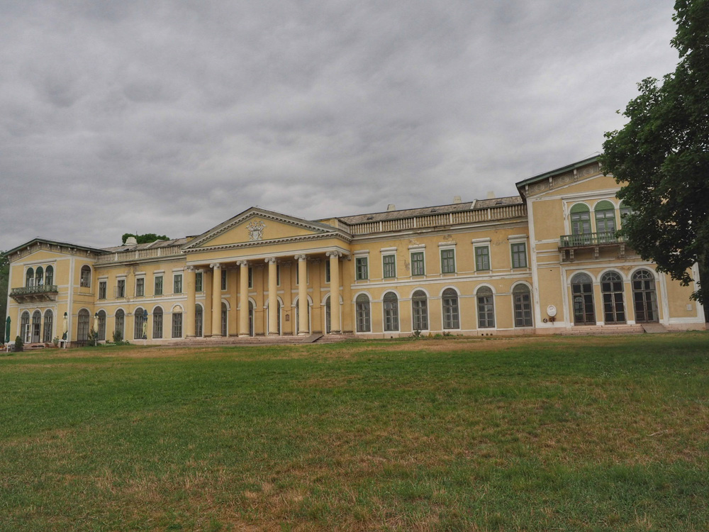 Fót-Károlyi-kastély