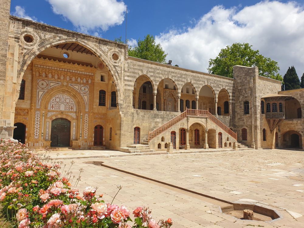 Libanon_40_Beiteddine-palota